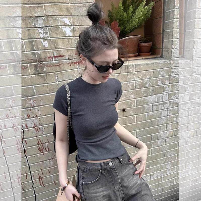 灰色正肩短袖T恤女2025年夏季新款简约修身显瘦纯色圆领T恤上衣