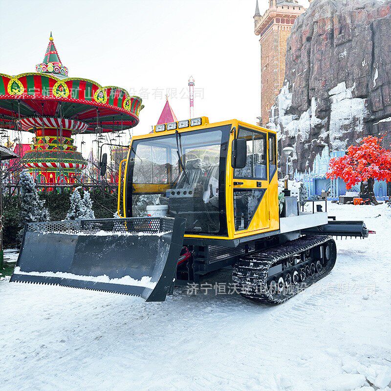 大型履带式压雪车游乐场雪地压雪机机械式除雪铲滑雪道轧雪机