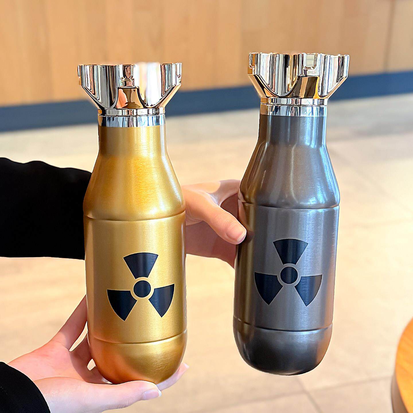 保温杯2025新款男士高端办公室泡茶杯网红爆款水杯创意个性潮流