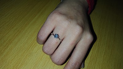 克徕帝钻戒怎么样？为什么便宜？求鉴定材质