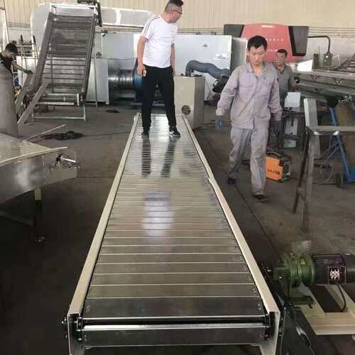 重型链板输送机托盘平面输送带不锈钢工业链板流水线输送带输送机