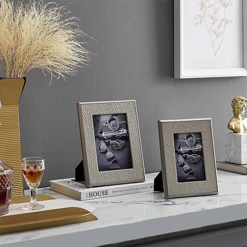 饰现轻奢样板房高档皮相框6寸7寸代装饰质相框软装品金属相DS-980