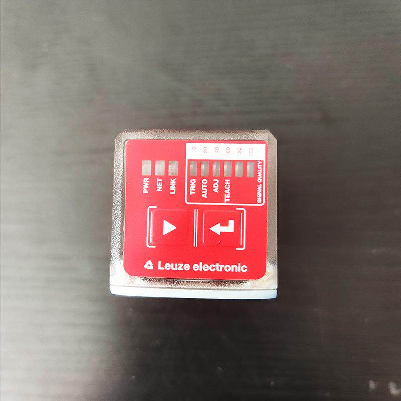 现货Leuze/劳易测DCR 202i FIX-M1-102-R3固定式2D条码阅读器识别