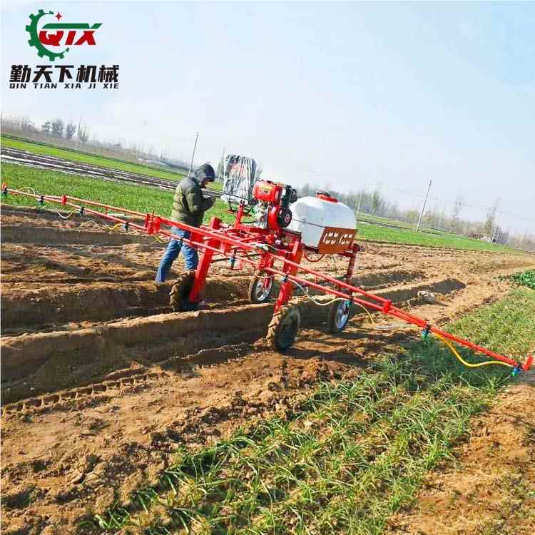 厂家现药货新型四轮打药机 高打架玉米机 折叠喷小杆麦喷雾1688打