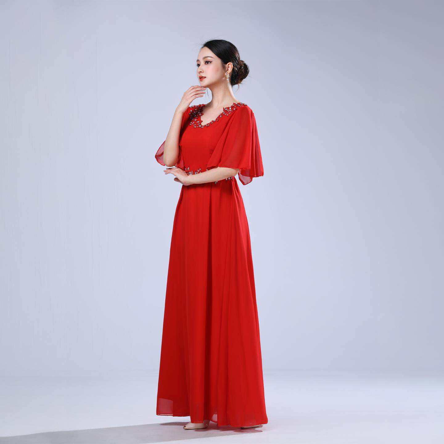 高档大合唱演出服女长新款成人合唱裙团装红歌比赛礼服舞主持台表