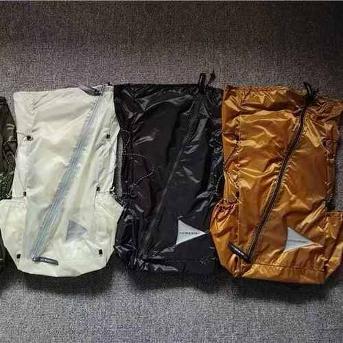 城市户外机能 轻薄纸感 斜拉链双肩包