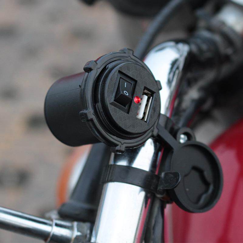 厂家直销 摩托车车载usb手机充电器2.1A带开关快充防水改装配件