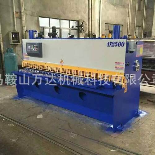 大量供应剪板机小型数控剪板机QC11K-4X2500剪板机