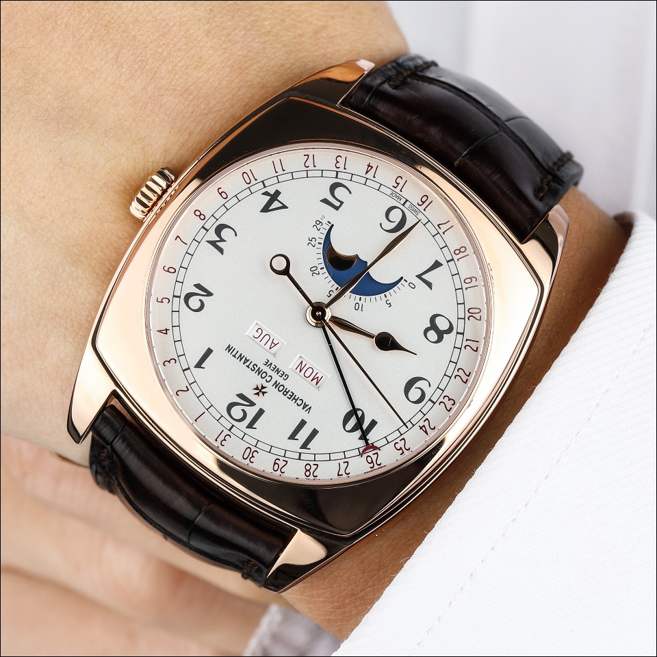 [9.8新]江诗丹顿和韵4000S/000R-B123月相18K玫瑰金自动机械男表