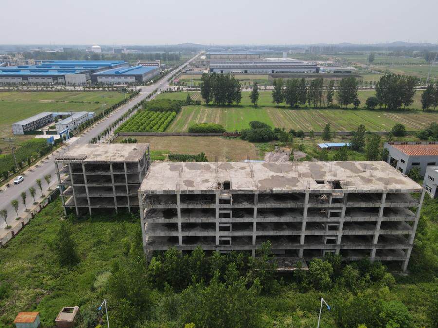 4月6日淮北市西土地使用权与傲峰生物所属厂房附属建筑网络拍卖公告