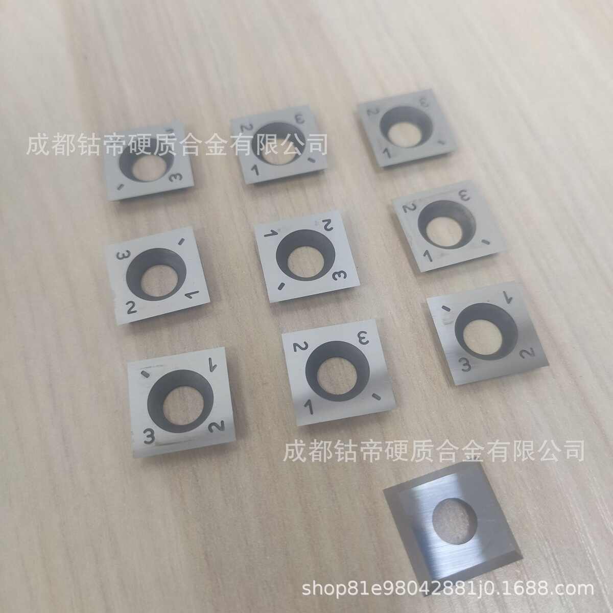 刨刀片钨钢螺旋刨刀15×15×2.5-30°/37°木工刨刀舍弃式刨刀