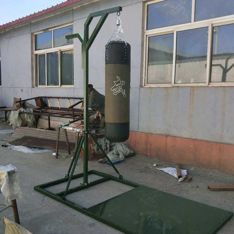 厂家直供沙袋架龙门式沙袋吊架体能健身训练沙袋架大型沙袋架非标
