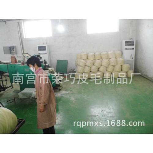 厂家原白色细度批发欧洲纯羊毛条58s