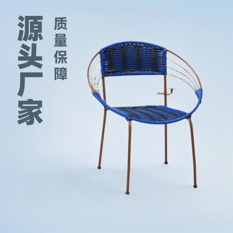小童椅子塑料仿藤椅家用儿童餐椅美达铁艺厂家叠放小藤编椅厂