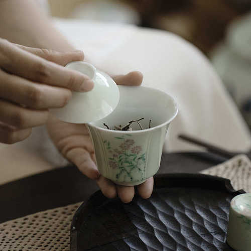 无落 果青釉下彩手绘雏菊盖碗景德镇手工陶瓷泡茶碗茶杯功夫茶具