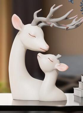 简约鹿摆件高级感小众客厅茶几酒柜电视柜家居装饰品乔迁新居礼品