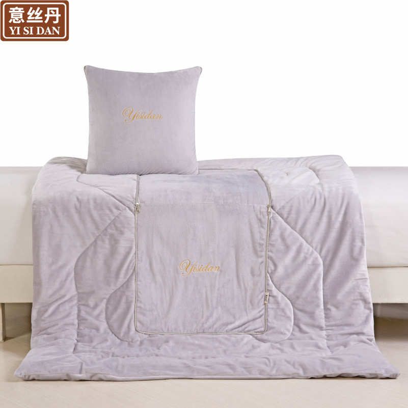 意丝丹超柔抱枕被子两用靠垫靠枕头被午休汽车用折叠午睡加厚
