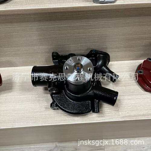 适用神钢SK450-6挖掘机6D24水泵总成 ME158623 济宁赛克思