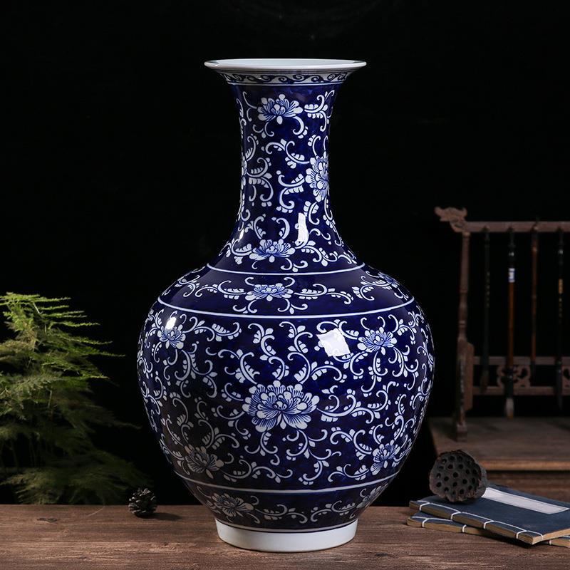 青花手绘牡丹大赏瓶 景德镇陶瓷中式客厅办公摆件 瓷器家居工艺品