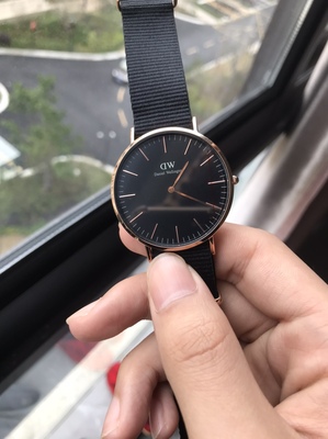 dw手表怎么鉴别真假全是干货不看后悔了?