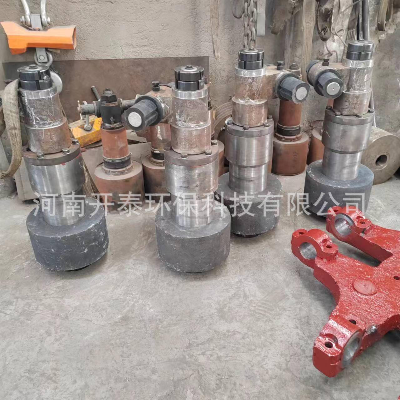 100雷蒙磨耐磨磨辊总成磨环新式免维护机油总成磨辊总成