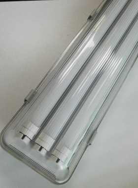 T8三管三防灯PC LED18W三排日光三防灯 3X18WLED三防灯