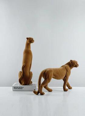 现脂代创意轻奢饰动物公桌仔NJ122-NJ装饰摆件样板房猎豹树植绒面