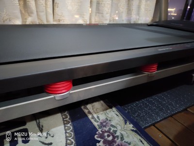 爱康跑步机P795和59916哪个好，这牌子的跑步机是杂牌吗