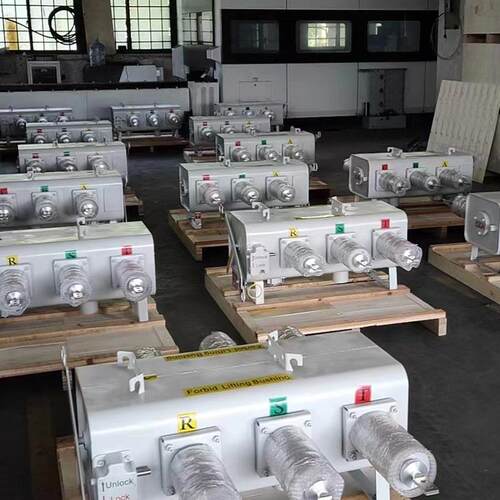 户外柱上SF6绝缘负荷开关PGS-12KV/630A&高压负荷开关&LFW34-12