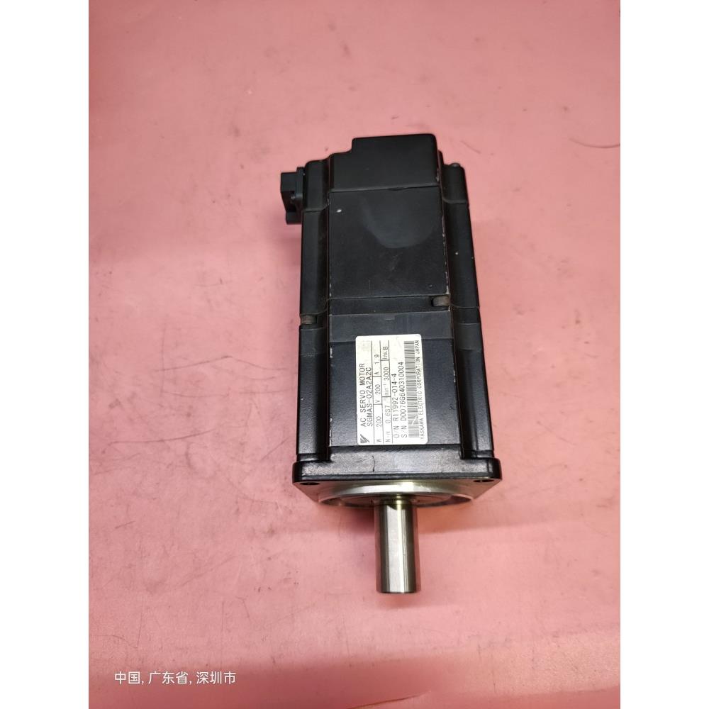 SGMAS-02A2A2C伺服电机200W 成色如图 保修三个月 欢迎询价议价