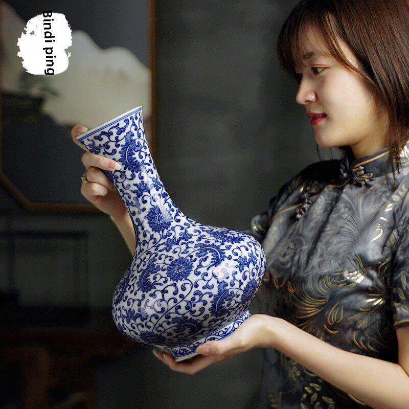 景德镇手绘陶瓷花瓶摆件新中式青花客厅电视柜装饰品乔迁新居礼品