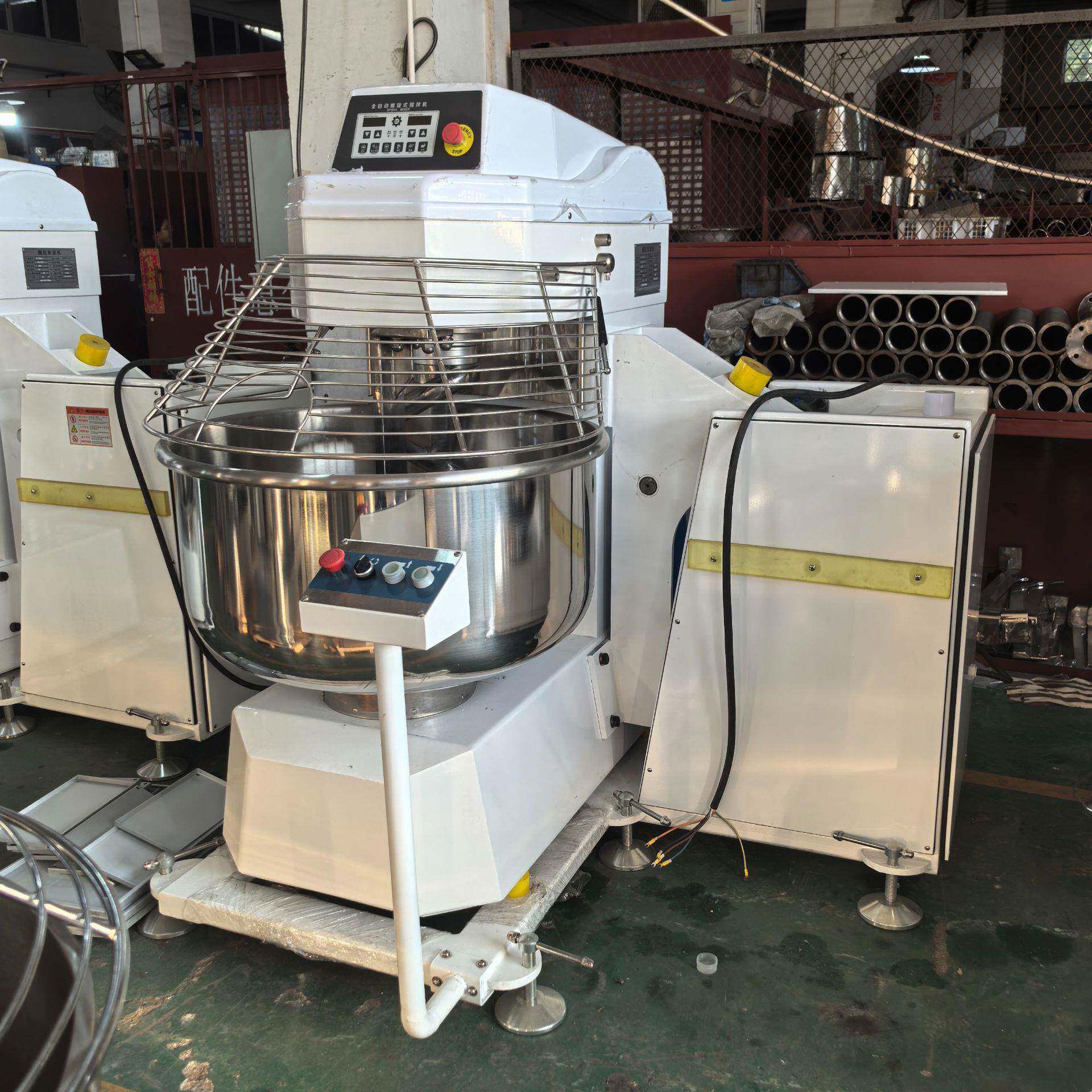 大型螺旋式和面机 125kg面粉揉面机器 商用米面机械自动翻缸取面
