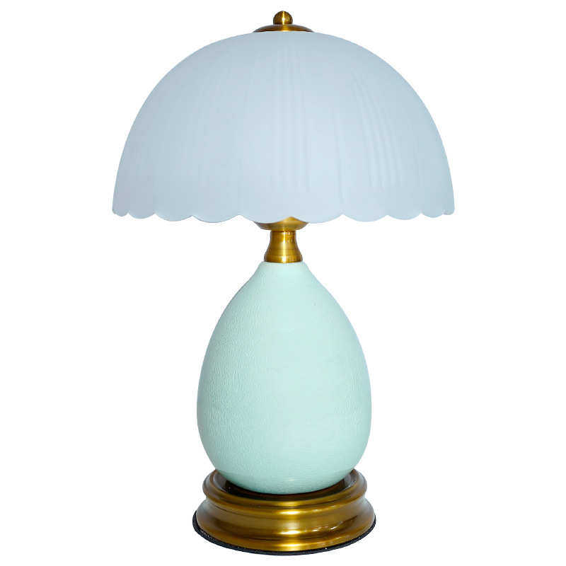 北欧复古冰裂台灯高级感卧室床头灯宿舍书桌书房美式台灯轻奢创意