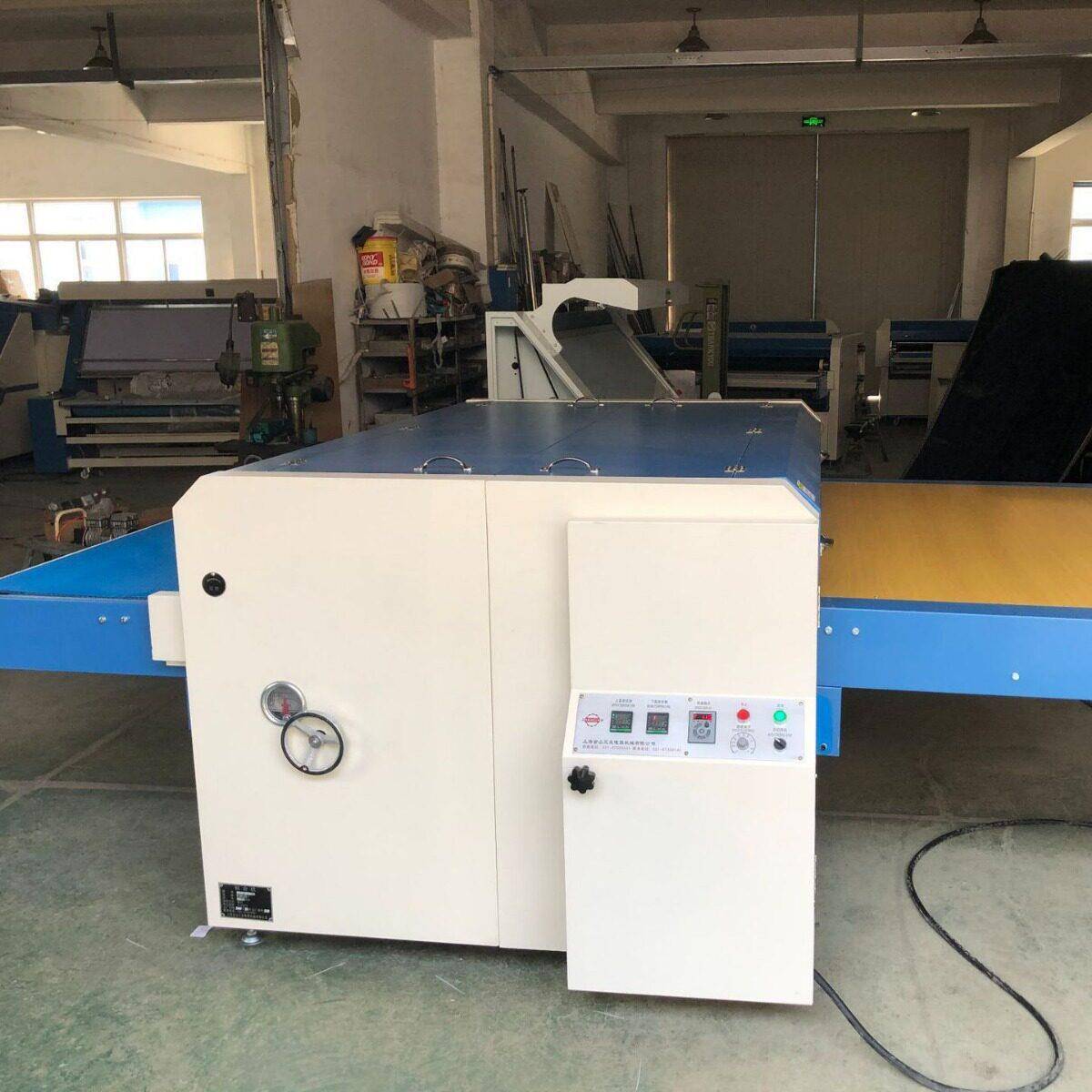 全烫自动面料粘合机压机f水溶花边平g压定NHG-1600型复合机usinma