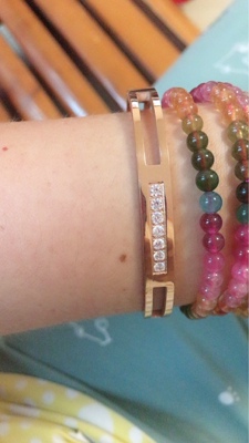 LUCKY KILA首饰钻石手镯怎么样是哪里生产的，值吗