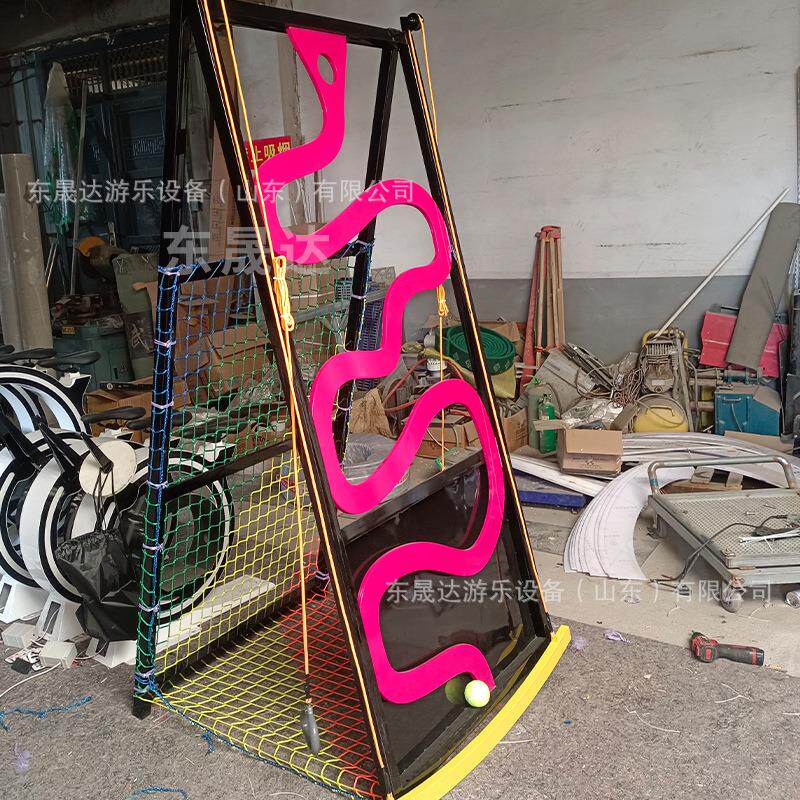 新款无动力游乐设备拉绳过关智力闯关墙平衡球商场互动引流装置
