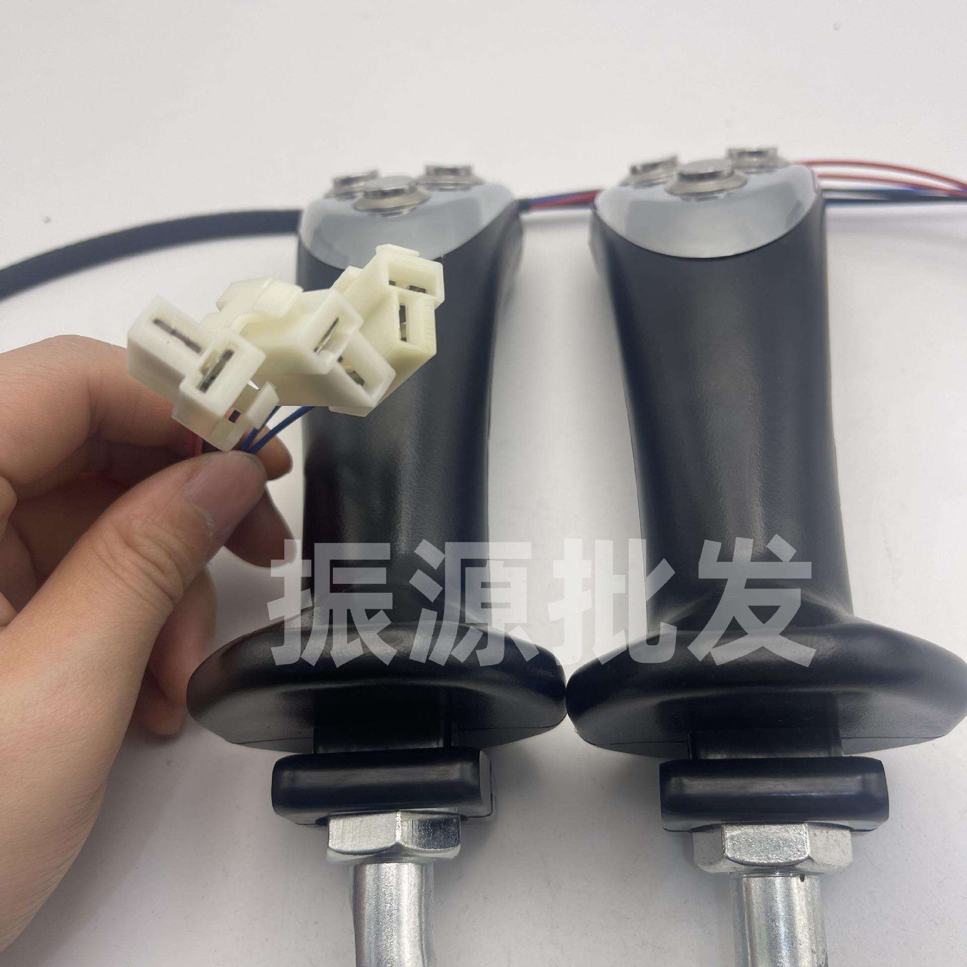 新源65/75胶轮式挖掘机新款夹木电控操作手柄杆挂挡手把抓木器
