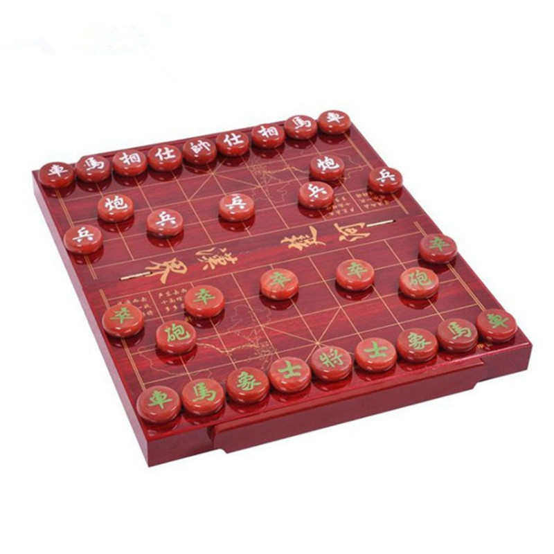 玛瑙玉髓中国象棋玉石摆件男女款手玩件 把玩件玉器工艺品批发