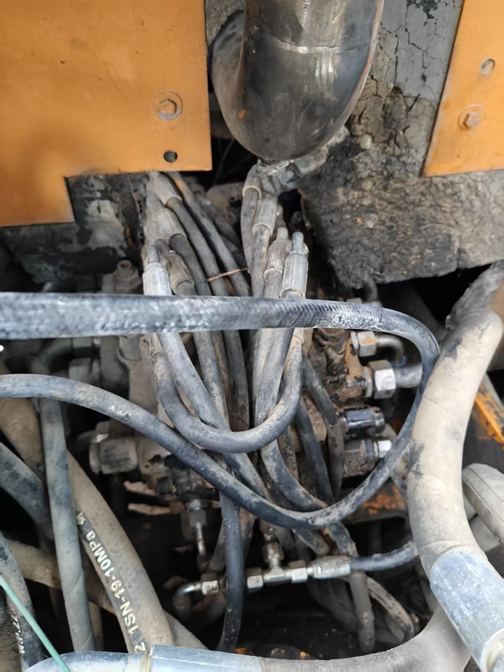 11月9日北京工程机械恒特145挖掘机一辆网络拍卖公告