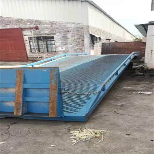 大量现货出租装车平台 装车桥出货 上货柜平台出租价格