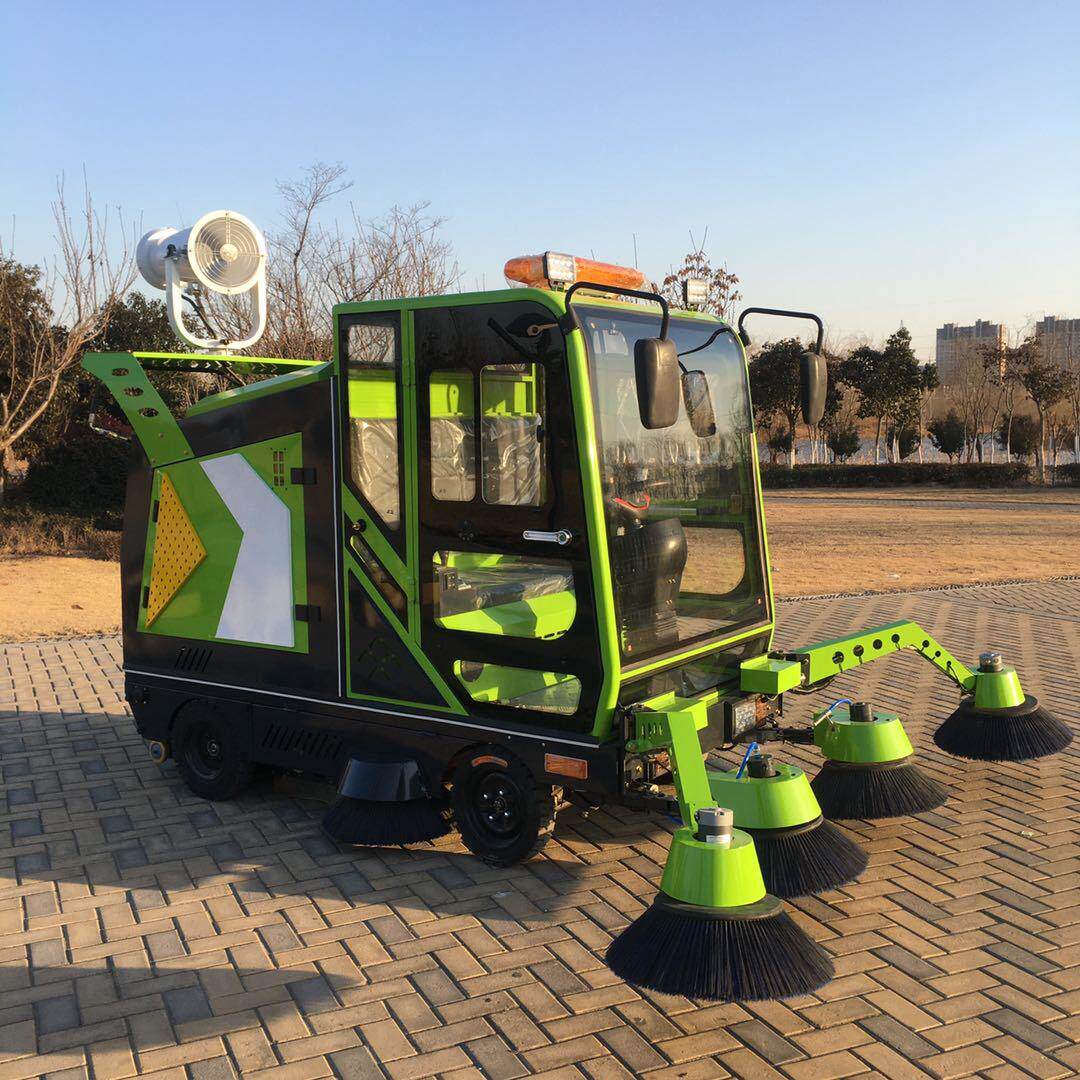 驾驶扫式小地车商用工业道路电动清扫保洁物业车区自动扫地机880