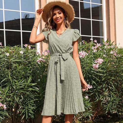 Women's printed dress with pleated collar