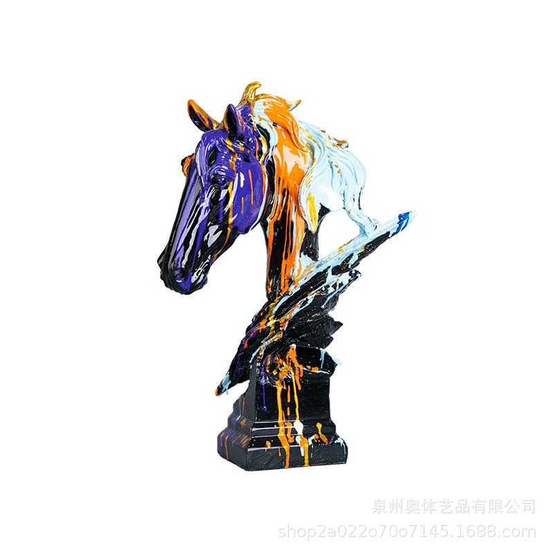 欧式创意艺术泼彩大马头摆件乔迁礼品轻奢客厅动物树脂家居装饰