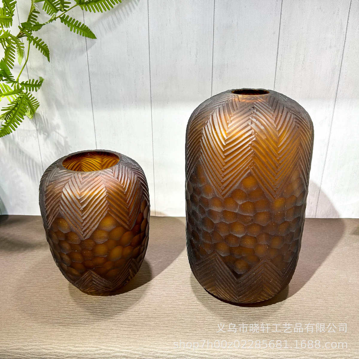 轻奢美式手工磨刻琉璃花瓶高级吹制工艺品摆件样板间酒柜高档装饰