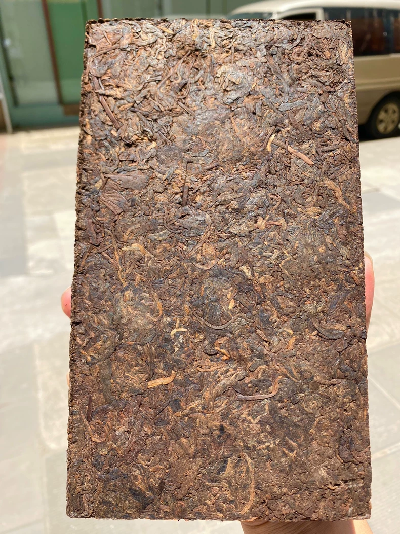猛海布朗山大樹茶2013年2斤重的老茶頭磚普洱熟茶磚茶茶磚 普洱茶 BUASHOP普洱老茶