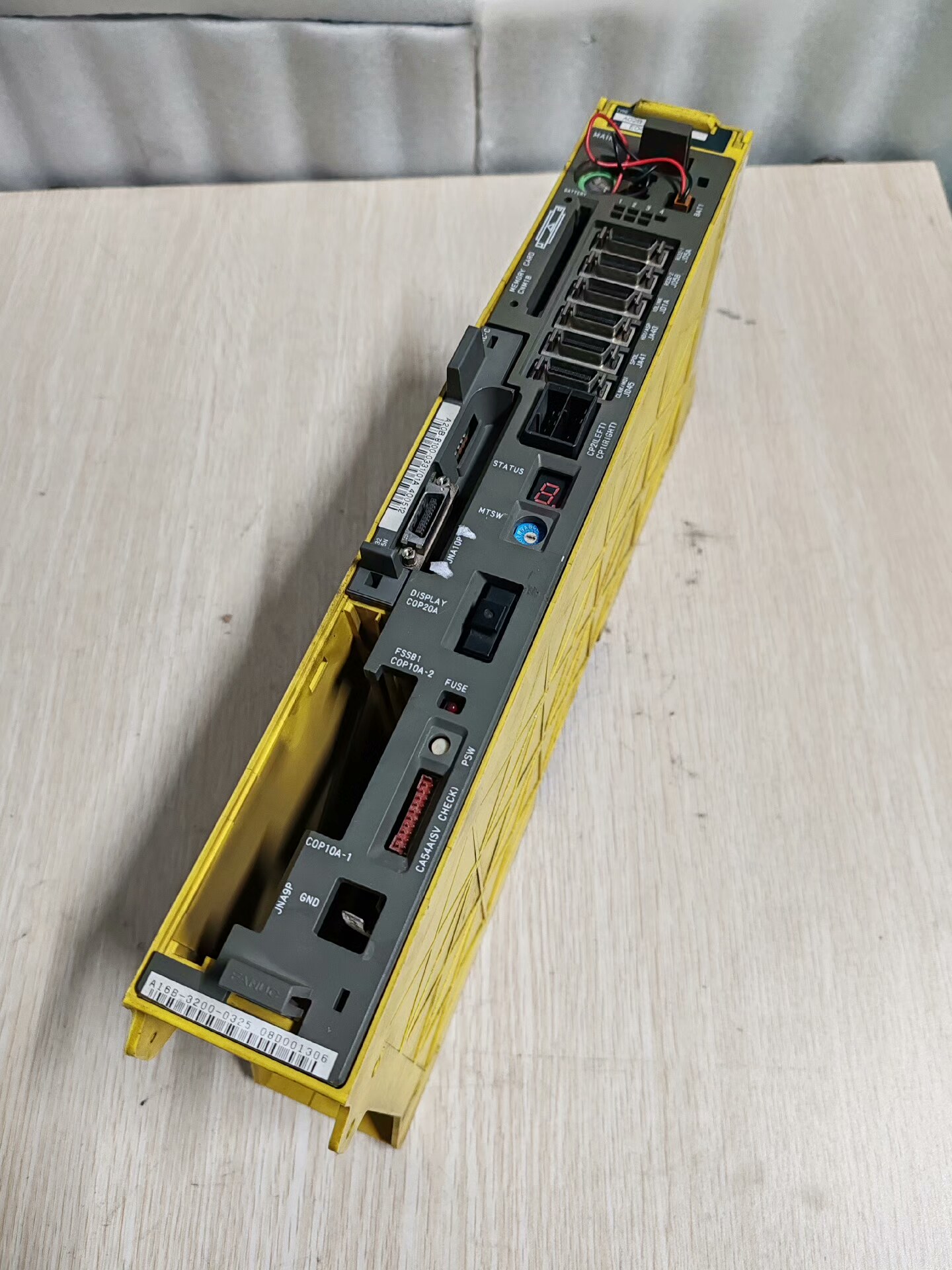 FANUC发那科180i-WA系统主机A02B-0266-B