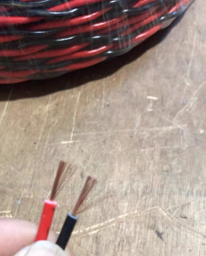 3月28日揭阳市纯铜花线40卷，2.5平方30卷。4平方10卷网络拍卖公告