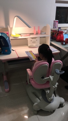 法兰芭比好学童儿童学习桌怎么样,使用三个月彻底后悔了[[爆料内幕]]