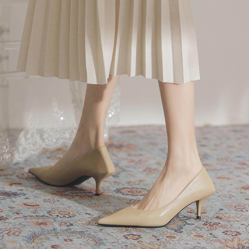 高跟鞋女2026早春新款糖果色细跟尖头中跟单鞋设计感时尚通勤女鞋