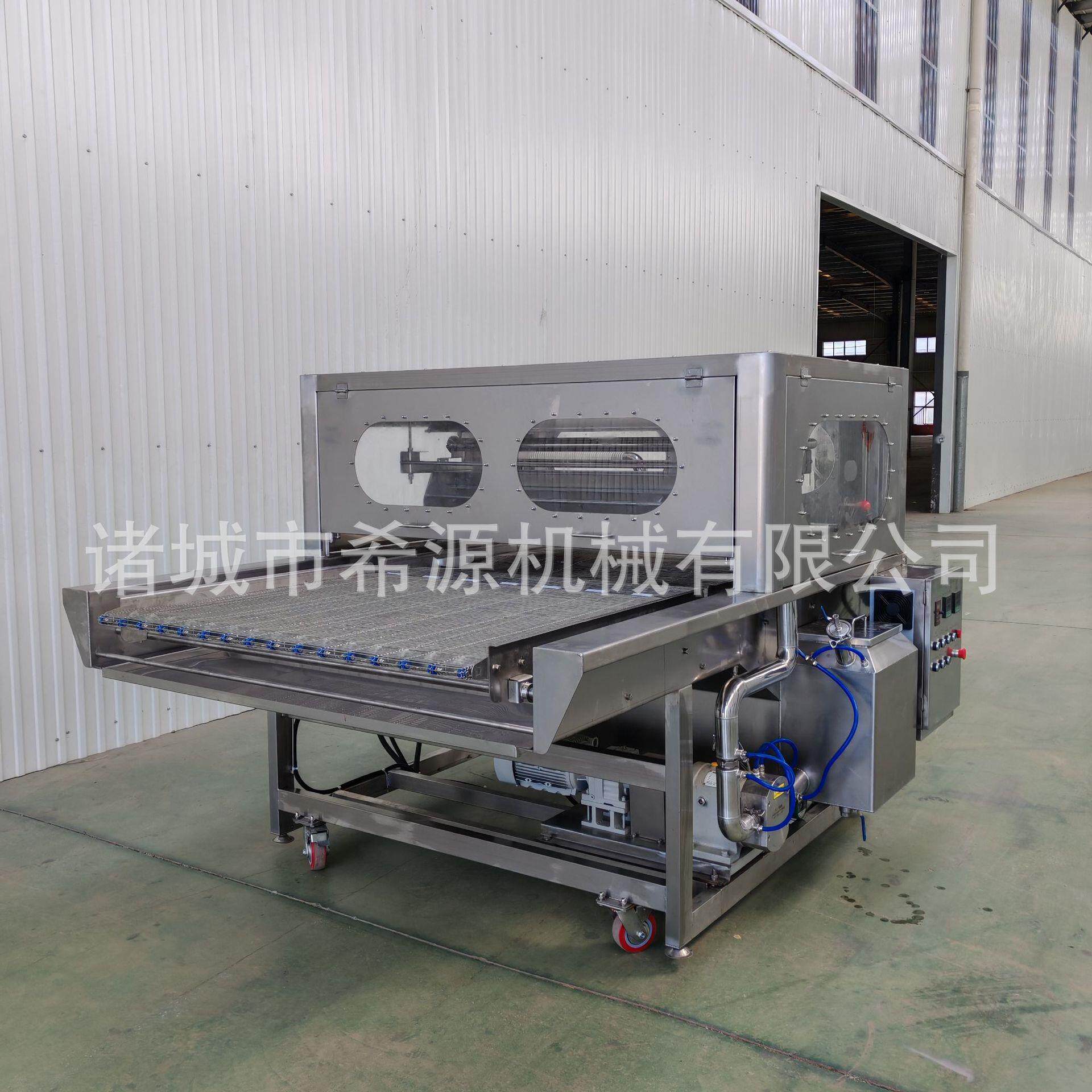 面包巧克力涂层机 蛋卷巧克力蛋糕涂层生产线 冻干草莓巧克力涂层
